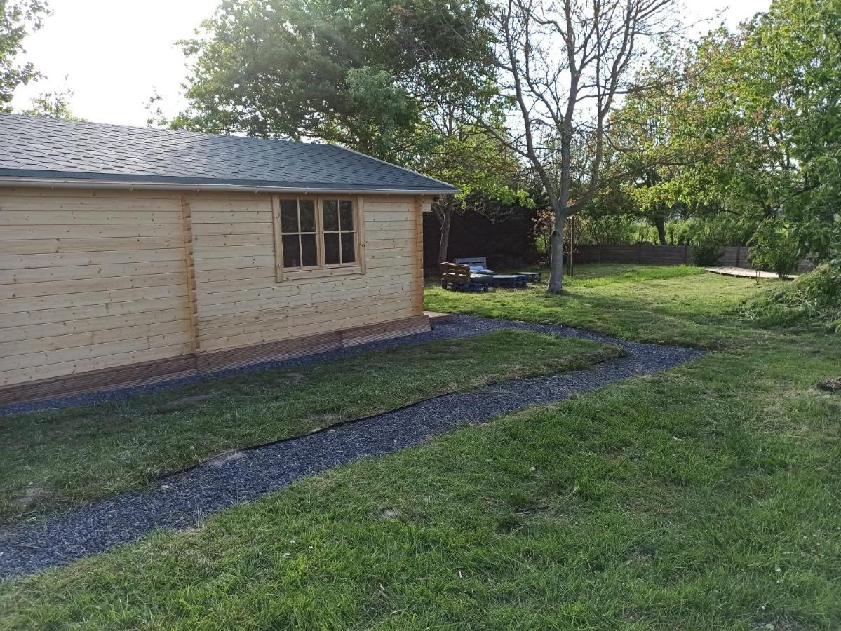 Gite Les Chalets Du Fliers Verton Meubles De Tourisme Classes 2 Etoiles Berck 외부 사진