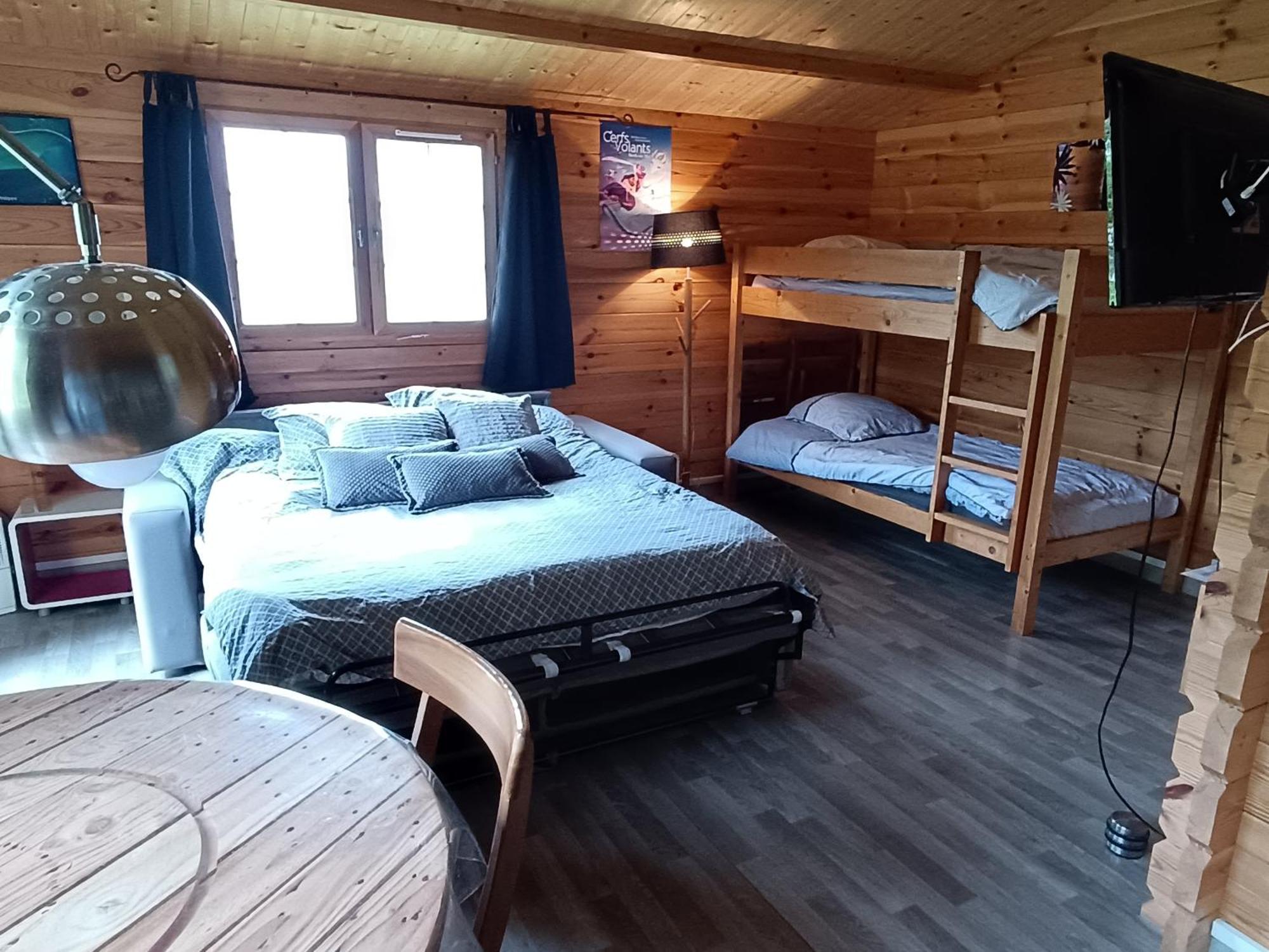 Gite Les Chalets Du Fliers Verton Meubles De Tourisme Classes 2 Etoiles Berck 객실 사진