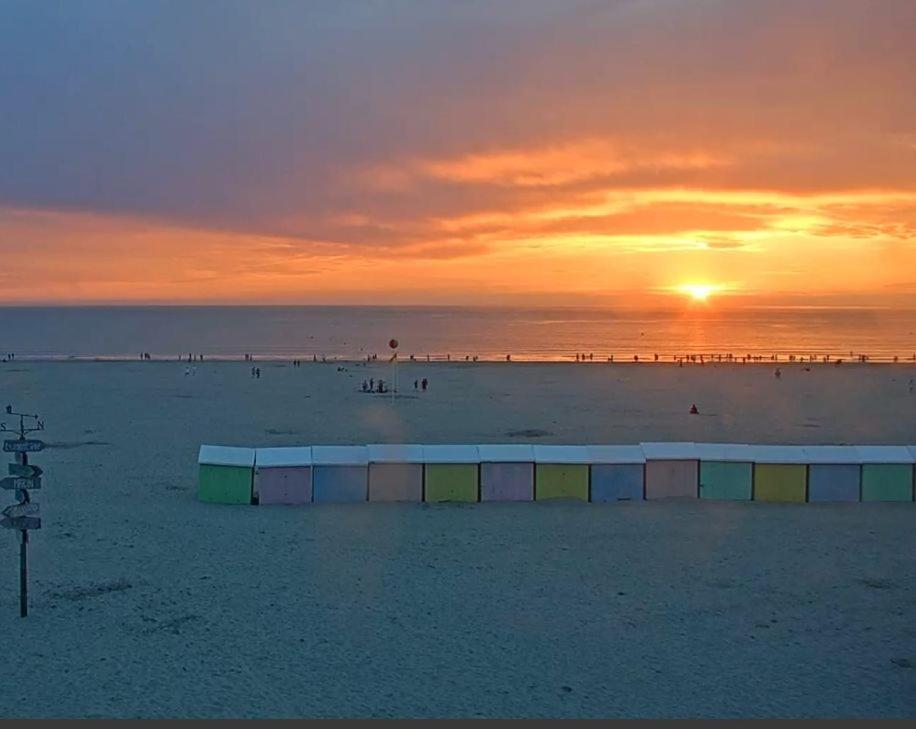 Gite Les Chalets Du Fliers Verton Meubles De Tourisme Classes 2 Etoiles Berck 외부 사진