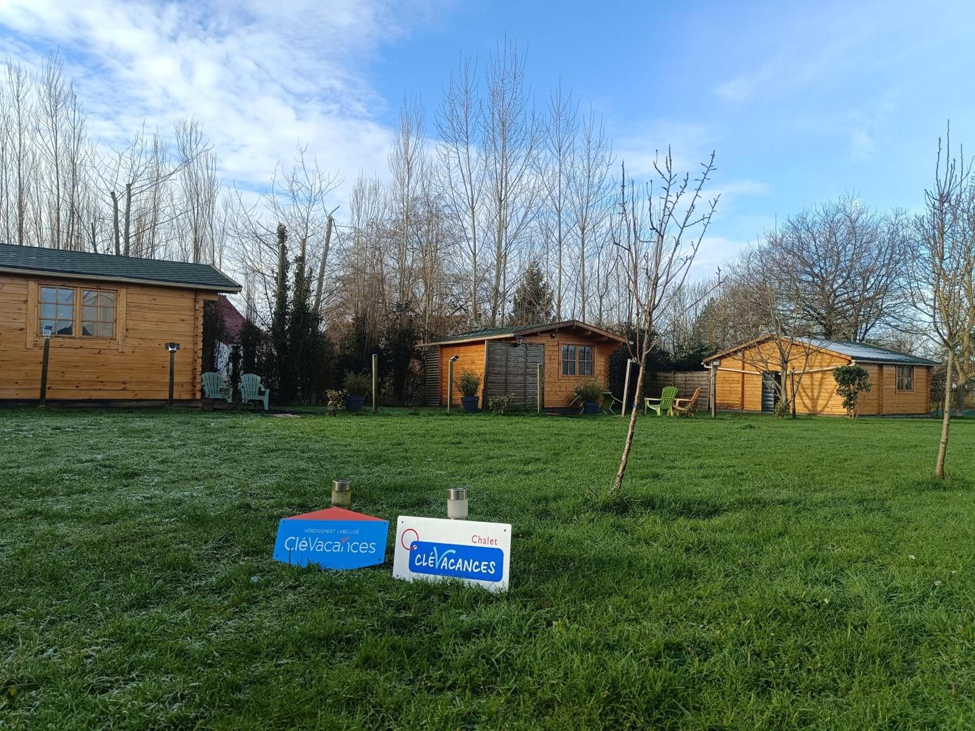 Gite Les Chalets Du Fliers Verton Meubles De Tourisme Classes 2 Etoiles Berck 외부 사진